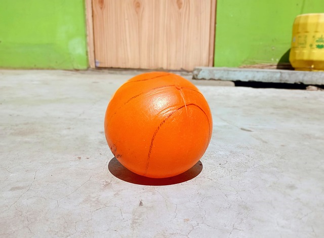 阿诺德西甲适应困难，肌肉损伤频繁，体能与技术对抗不适应，皇马医疗团队“伤仲永”魔咒再现。