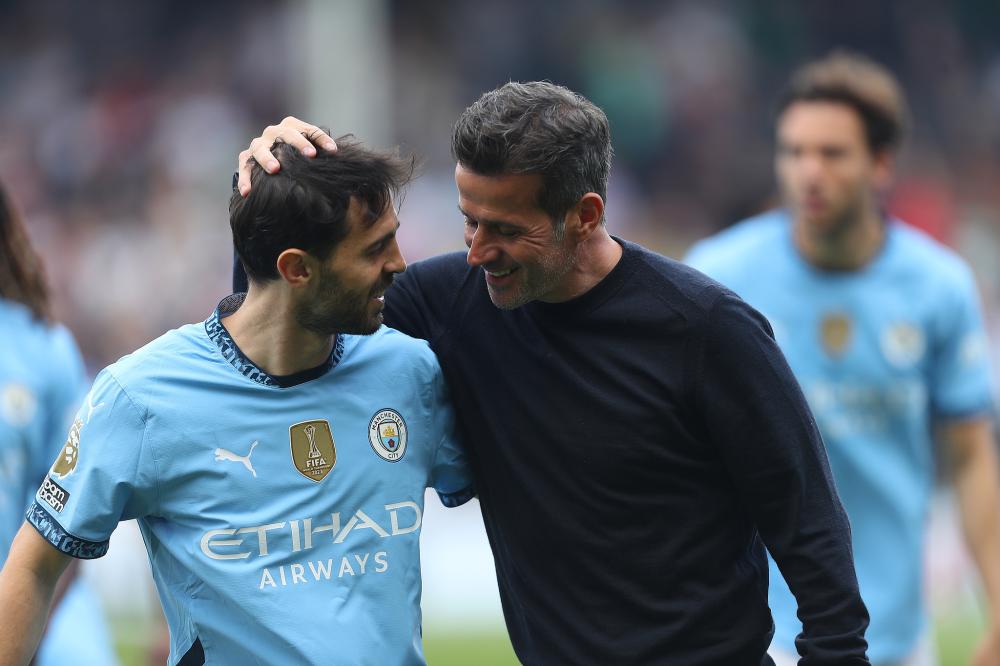 火力全开！哈登打满首节12分钟，0罚球砍下13分2助攻