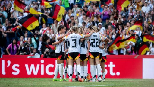 阿斯：皇马绝不会通过竞价来引援中卫，专注于合同到期的球员