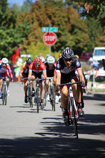 年首次执教 年首次执教